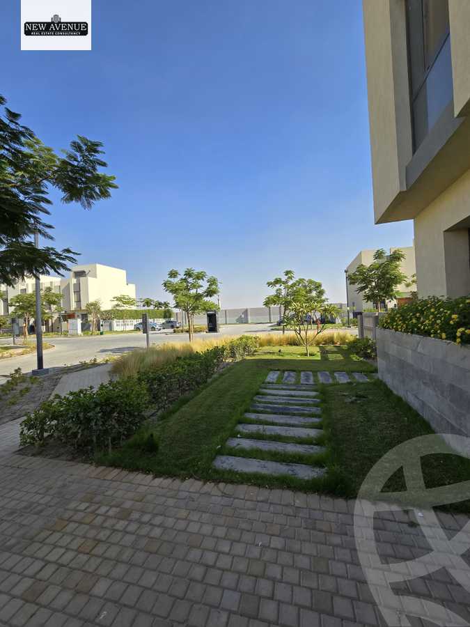 https://aqarmap.com.eg/en/listing/5870573-for-sale-cairo-el-shorouk-compounds-alborouj