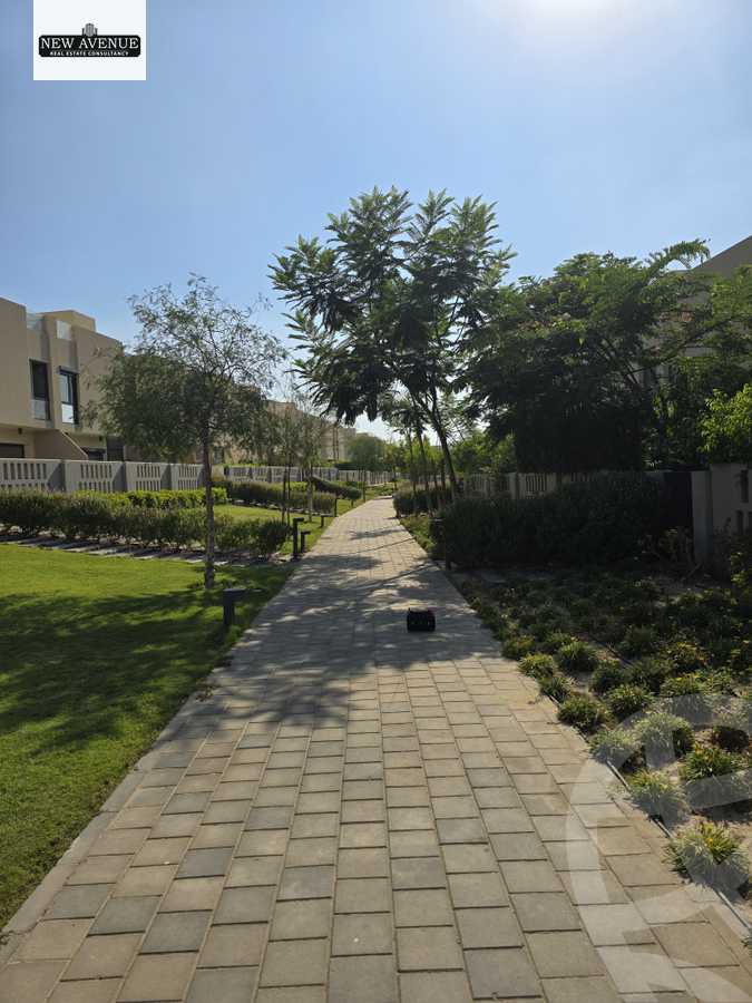 https://aqarmap.com.eg/en/listing/5870573-for-sale-cairo-el-shorouk-compounds-alborouj