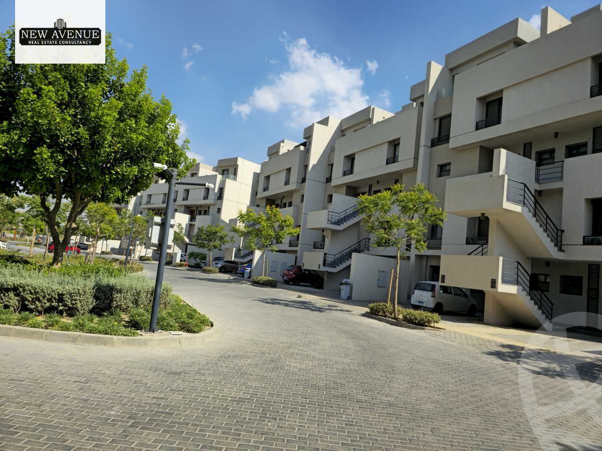 https://aqarmap.com.eg/en/listing/5870573-for-sale-cairo-el-shorouk-compounds-alborouj