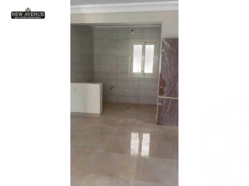 https://aqarmap.com.eg/en/listing/5874706-for-sale-cairo-new-cairo-compounds-el-patio-oro