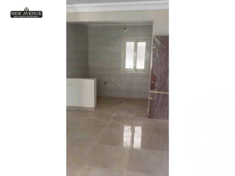 https://aqarmap.com.eg/en/listing/5874706-for-sale-cairo-new-cairo-compounds-el-patio-oro