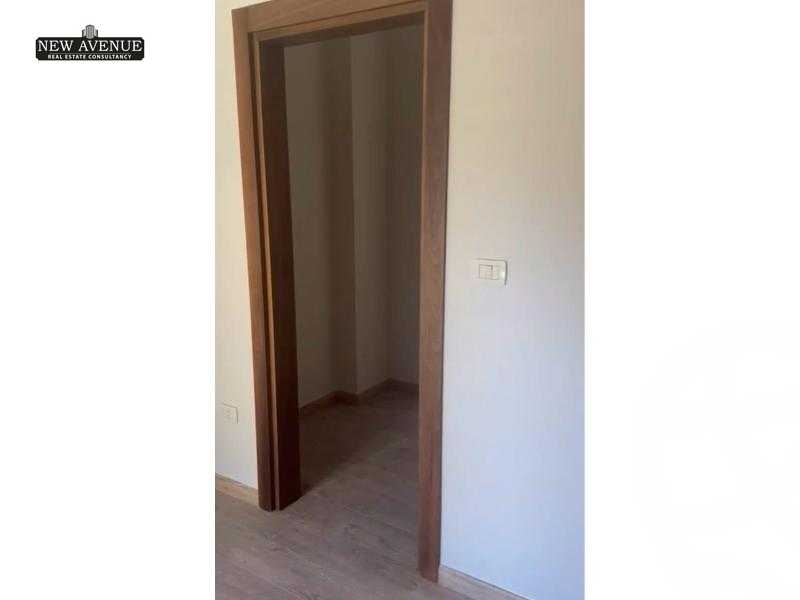 https://aqarmap.com.eg/en/listing/5874706-for-sale-cairo-new-cairo-compounds-el-patio-oro