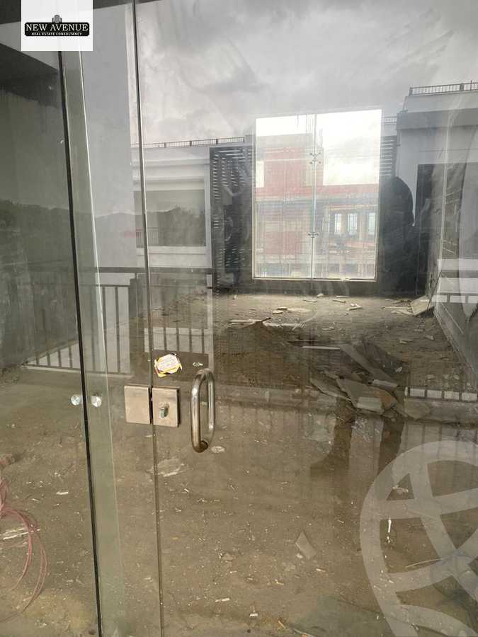 https://aqarmap.com.eg/en/listing/5794658-for-sale-cairo-new-cairo-compounds-top-90-mall