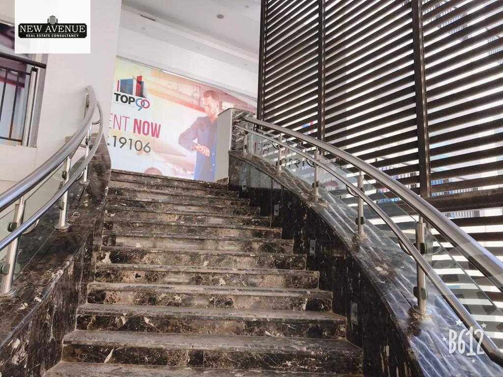 https://aqarmap.com.eg/en/listing/5794658-for-sale-cairo-new-cairo-compounds-top-90-mall