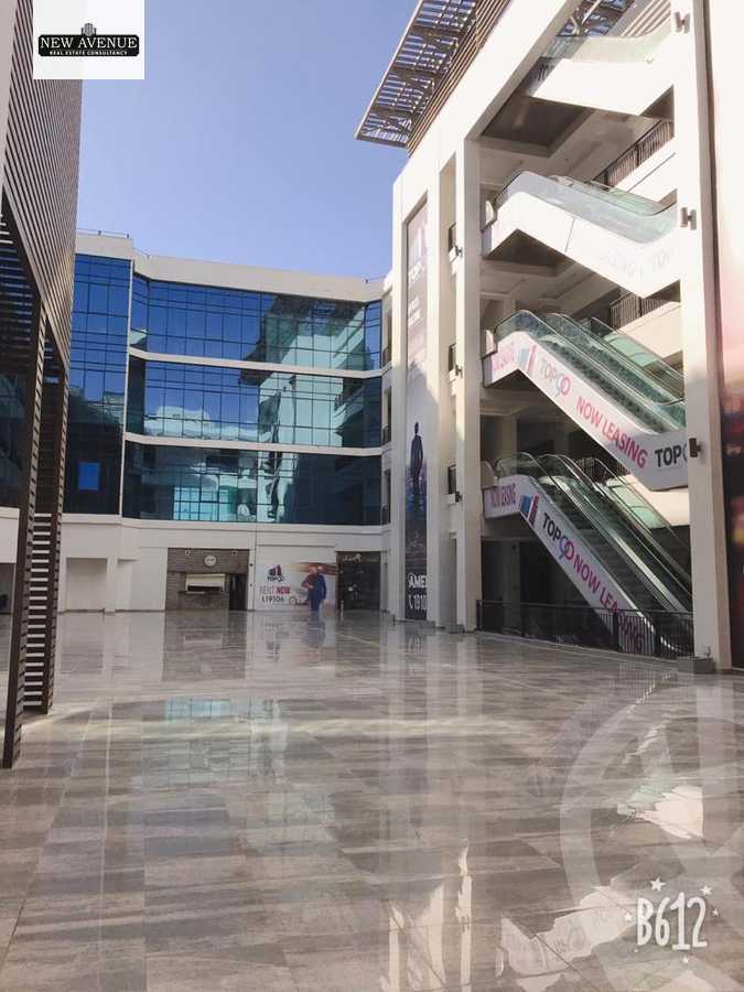 https://aqarmap.com.eg/en/listing/5794658-for-sale-cairo-new-cairo-compounds-top-90-mall