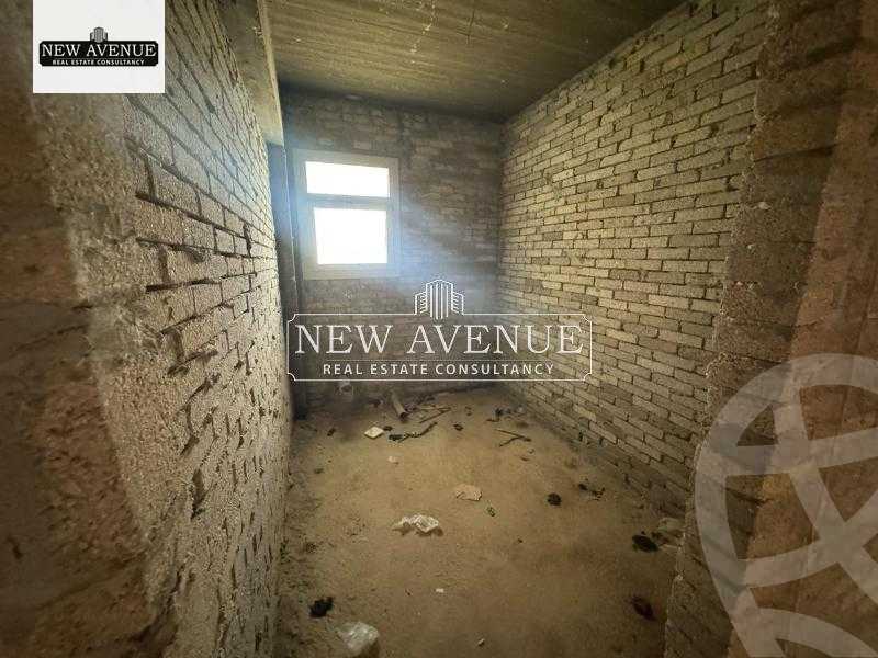 https://aqarmap.com.eg/en/listing/5878684-for-sale-cairo-new-cairo-compounds-blm-hylz-nyw-kyrw