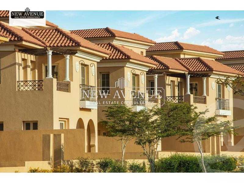 https://aqarmap.com.eg/ar/listing/5878696-for-sale-cairo-new-cairo-compounds-hyde-park-centre-ville-hyde-park
