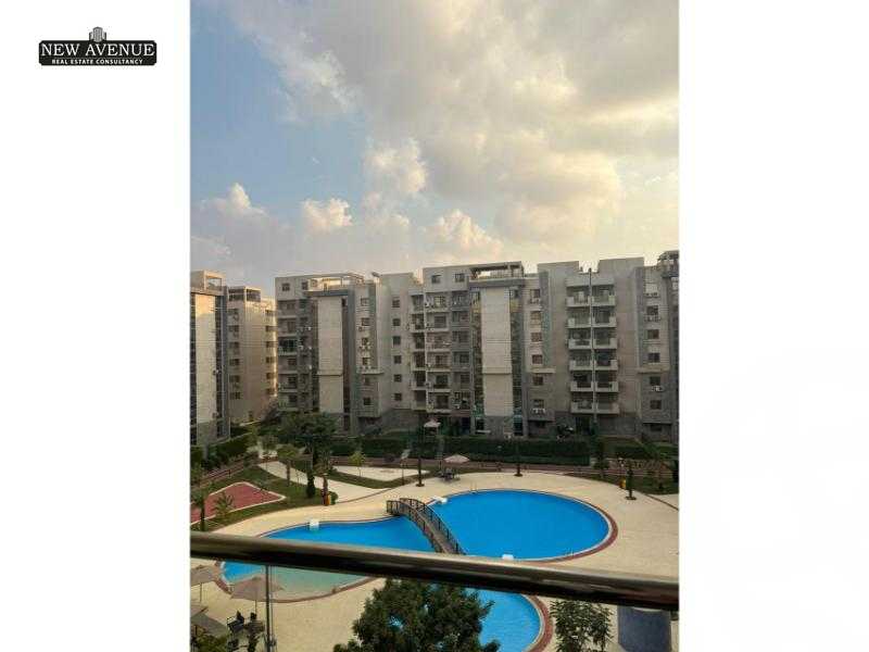 https://aqarmap.com.eg/ar/listing/5879299-for-sale-cairo-new-cairo-compounds-dyar