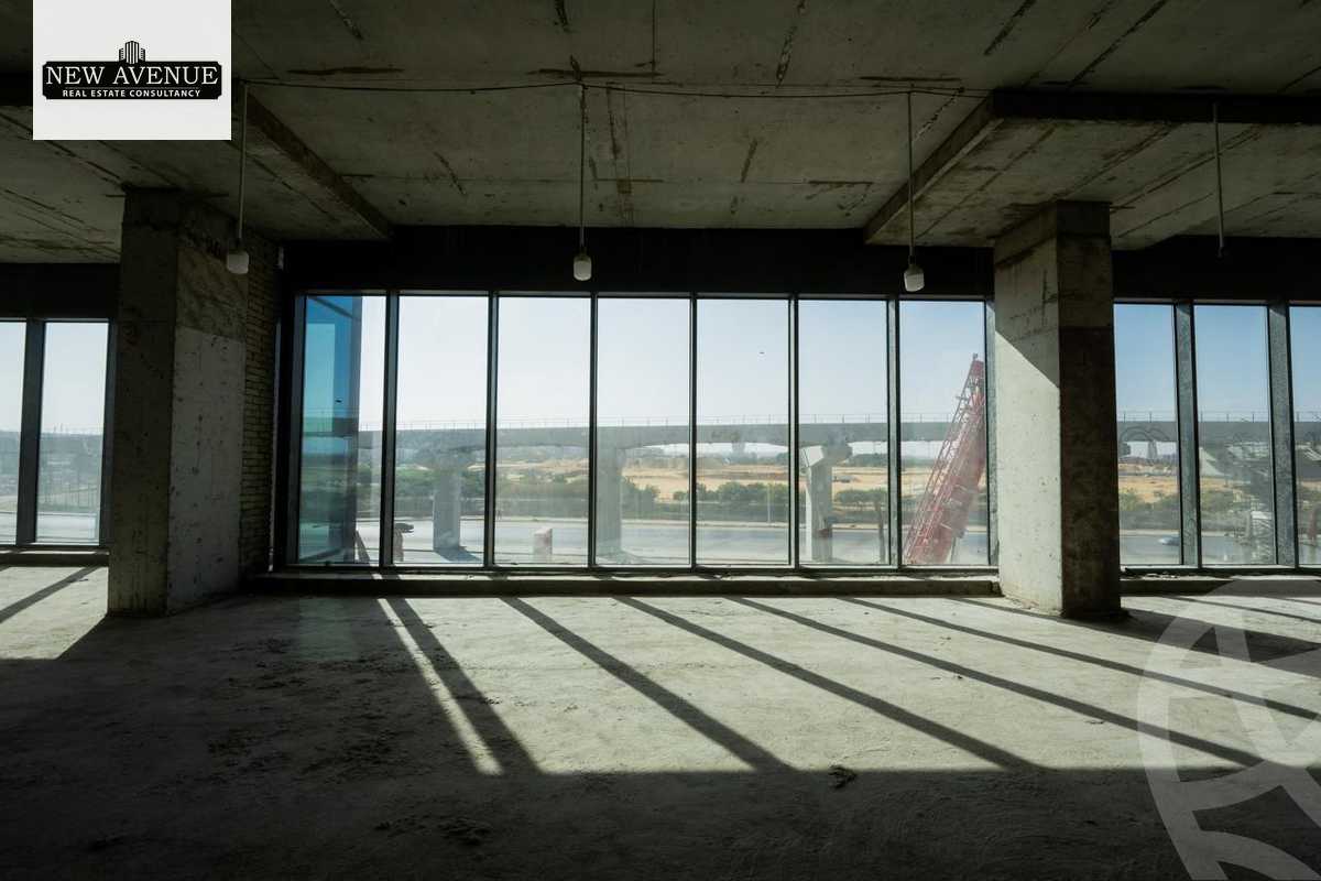 https://aqarmap.com.eg/en/listing/5880188-for-sale-cairo-new-cairo-compounds-golden-gate-redcon