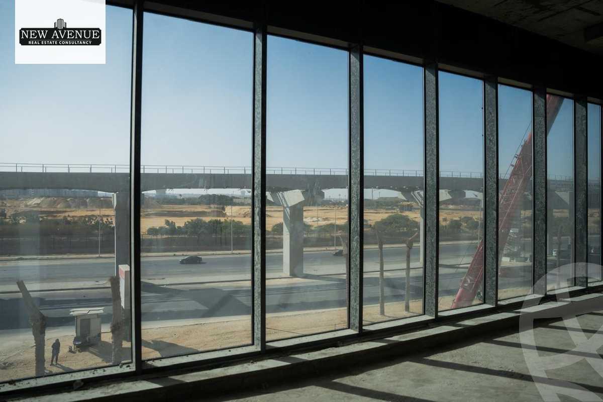 https://aqarmap.com.eg/en/listing/5880188-for-sale-cairo-new-cairo-compounds-golden-gate-redcon