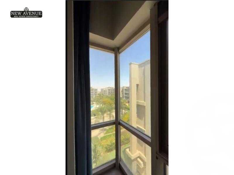 https://aqarmap.com.eg/ar/listing/5881039-for-sale-cairo-new-cairo-compounds-moon-valley