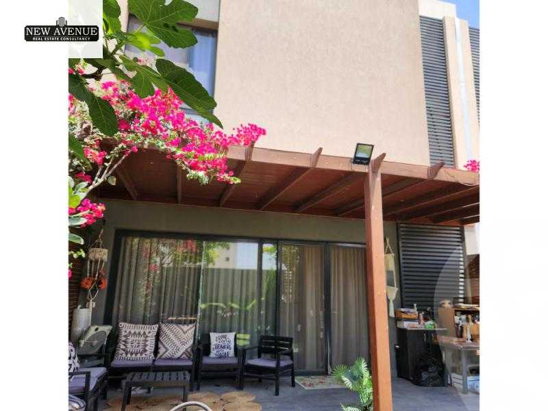 https://aqarmap.com.eg/en/listing/5881160-for-sale-cairo-el-shorouk-compounds-alborouj