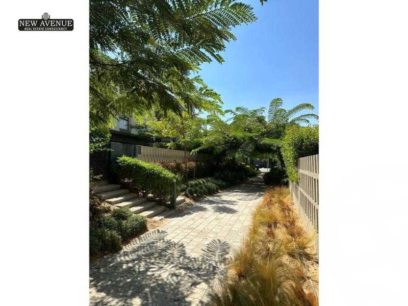 https://aqarmap.com.eg/en/listing/5881267-for-sale-cairo-el-shorouk-compounds-alborouj
