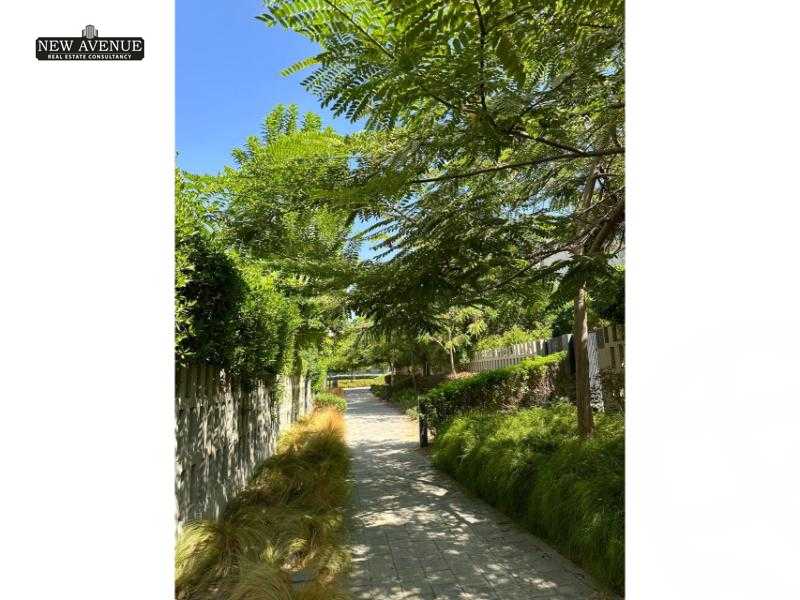 https://aqarmap.com.eg/en/listing/5881267-for-sale-cairo-el-shorouk-compounds-alborouj
