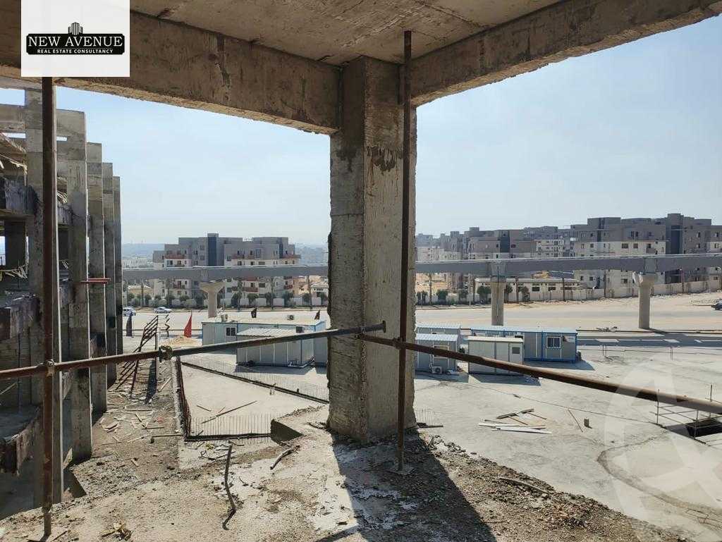 https://aqarmap.com.eg/en/listing/5882623-for-sale-cairo-new-cairo-compounds-mivida-mivida-business-park-emaar