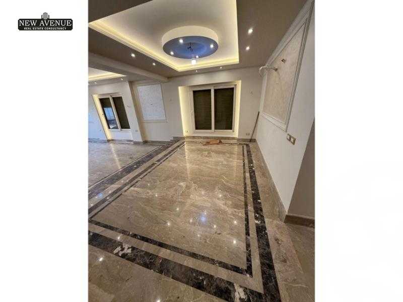 https://aqarmap.com.eg/en/listing/5885438-for-sale-cairo-new-cairo-compounds-el-patio-oro