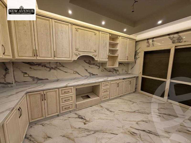 https://aqarmap.com.eg/en/listing/5885438-for-sale-cairo-new-cairo-compounds-el-patio-oro