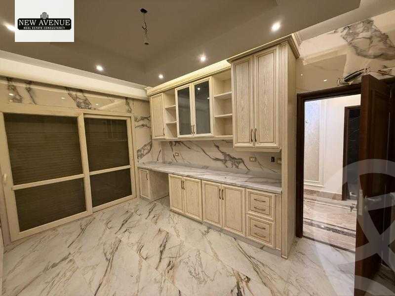 https://aqarmap.com.eg/en/listing/5885438-for-sale-cairo-new-cairo-compounds-el-patio-oro