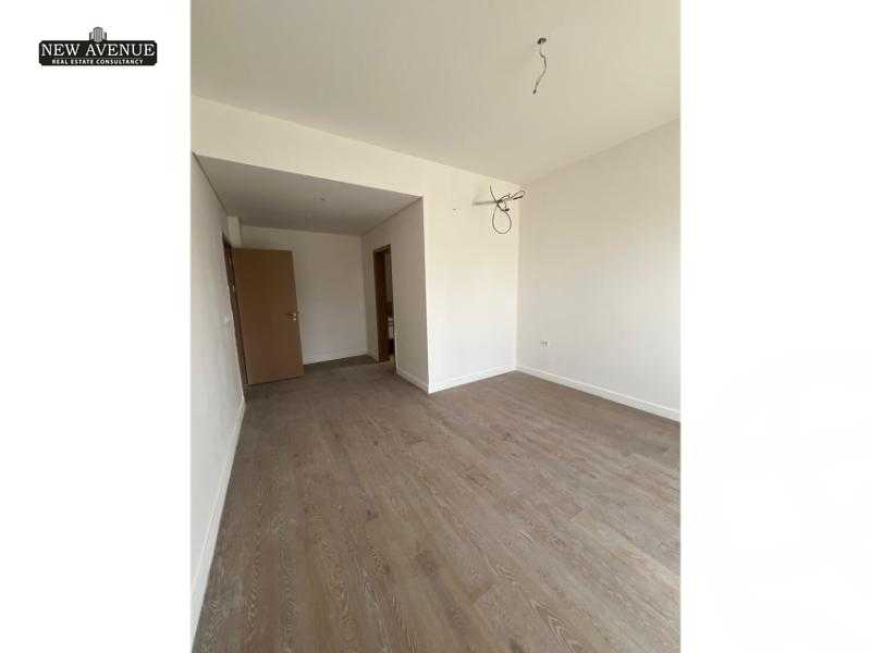 https://aqarmap.com.eg/ar/listing/5885481-for-sale-cairo-el-sheikh-zayed-city-compounds-kyrw-jyt-eden-cairo-gate