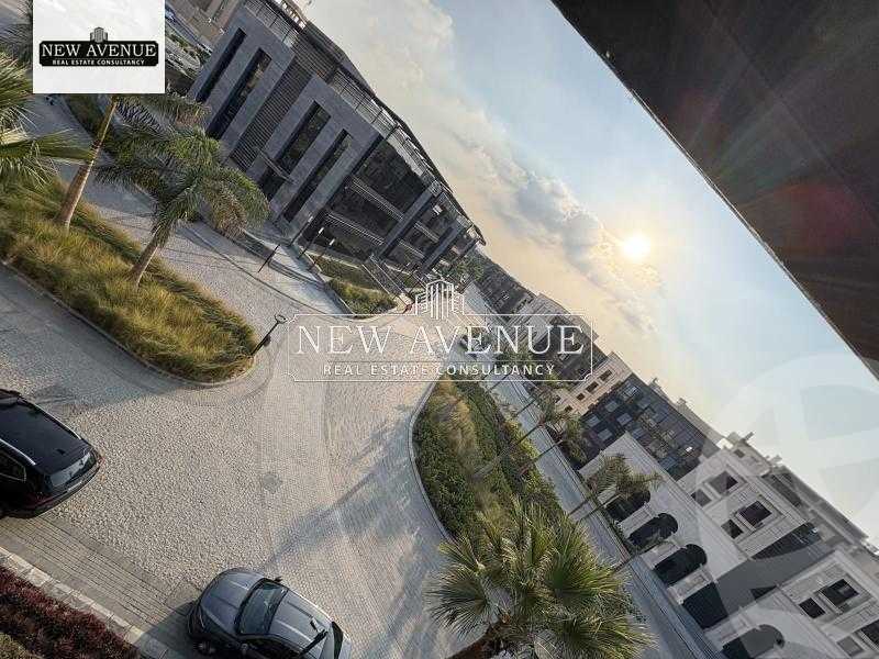 https://aqarmap.com.eg/en/listing/5885837-for-sale-cairo-new-cairo-compounds-cairo-business-park