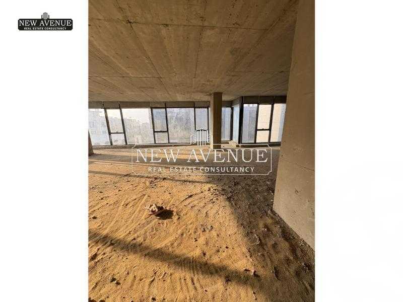 https://aqarmap.com.eg/en/listing/5885837-for-sale-cairo-new-cairo-compounds-cairo-business-park