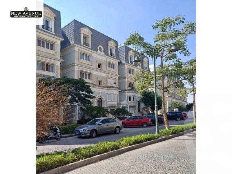 https://aqarmap.com.eg/en/listing/5886091-for-sale-cairo-new-cairo-compounds-mountain-view1-1-compound