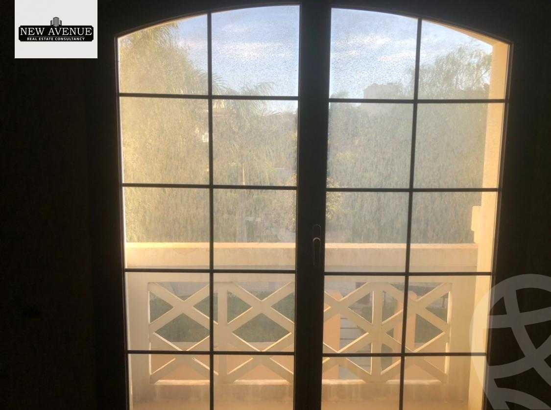 https://aqarmap.com.eg/ar/listing/5891020-for-sale-cairo-new-cairo-compounds-hyde-park-centre-ville-hyde-park