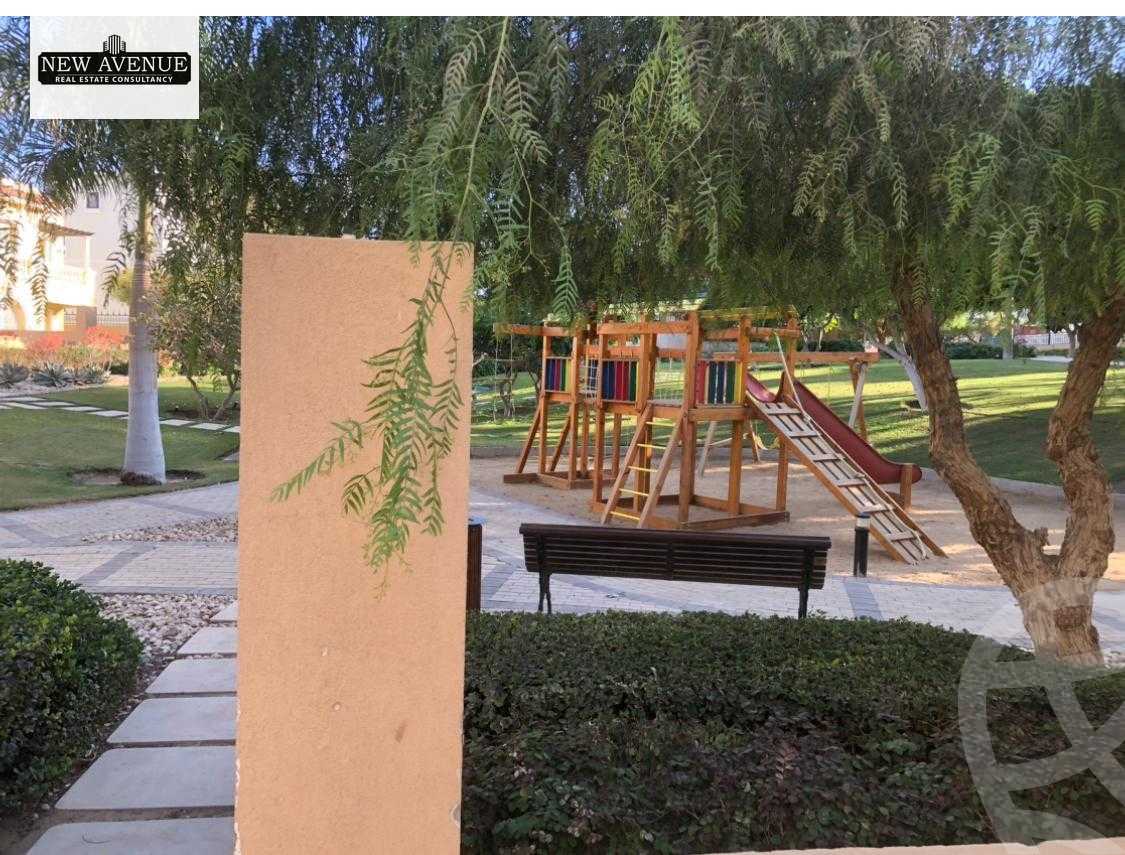 https://aqarmap.com.eg/ar/listing/5891020-for-sale-cairo-new-cairo-compounds-hyde-park-centre-ville-hyde-park