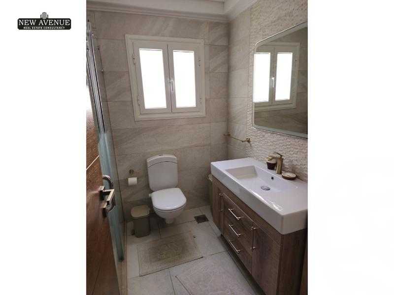 https://aqarmap.com.eg/en/listing/5891117-for-sale-cairo-new-cairo-compounds-the-square