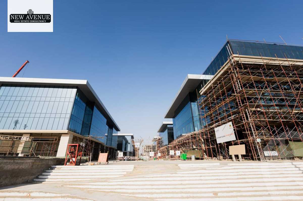 https://aqarmap.com.eg/en/listing/5891684-for-sale-cairo-new-cairo-compounds-golden-gate-redcon