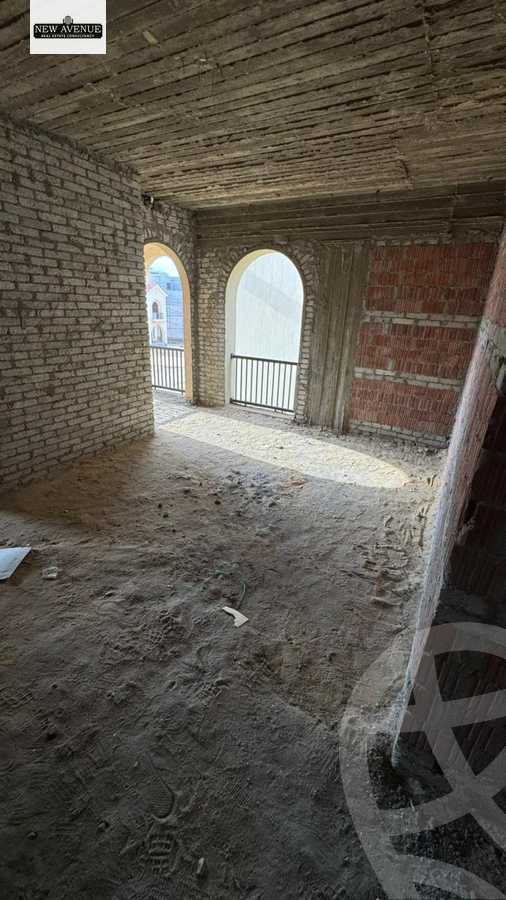 https://aqarmap.com.eg/en/listing/5896377-for-sale-cairo-new-cairo-compounds-sarai-cavana-springs-carai