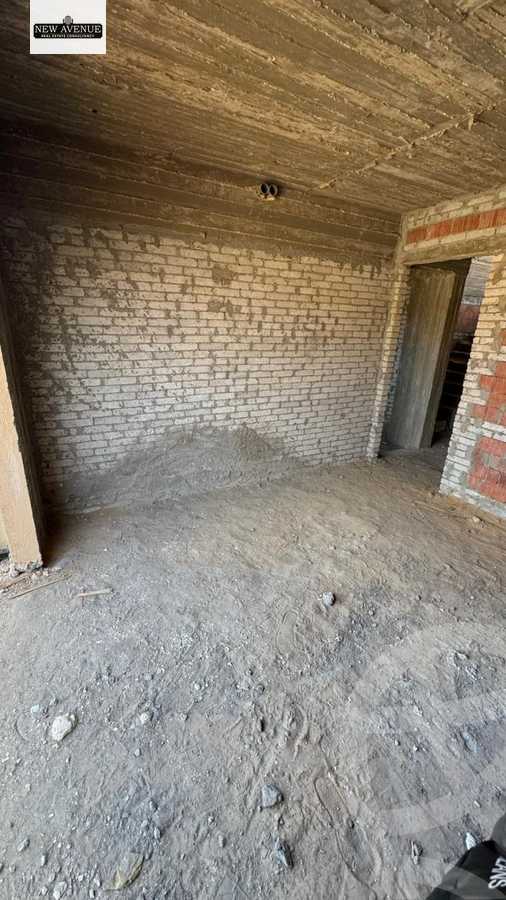 https://aqarmap.com.eg/en/listing/5896377-for-sale-cairo-new-cairo-compounds-sarai-cavana-springs-carai