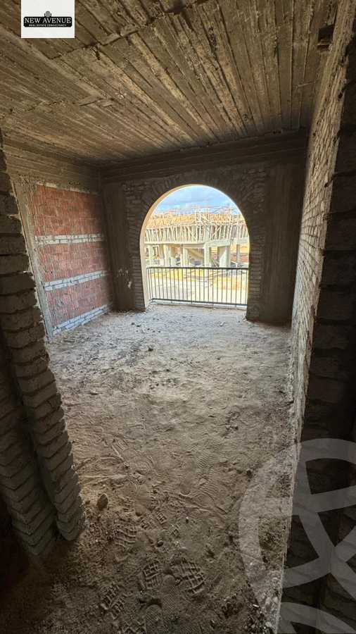 https://aqarmap.com.eg/en/listing/5896377-for-sale-cairo-new-cairo-compounds-sarai-cavana-springs-carai
