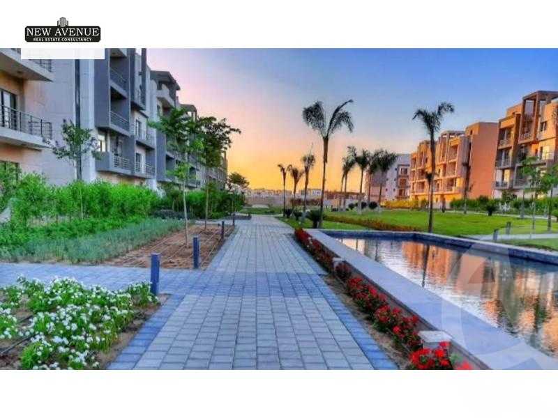 https://aqarmap.com.eg/en/listing/5903027-for-sale-cairo-new-cairo-compounds-fifth-square