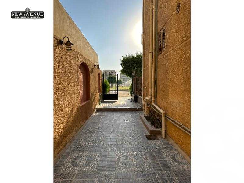 https://aqarmap.com.eg/ar/listing/5907877-for-sale-cairo-new-cairo-el-yassamin-el-yasmeen-3-mohamed-rahim-st