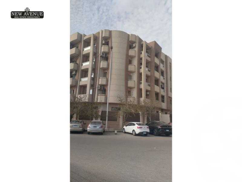 https://aqarmap.com.eg/en/listing/5909214-for-sale-cairo-new-cairo-el-banafsg-el-banafsag-omarat