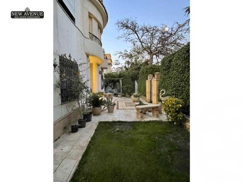 https://aqarmap.com.eg/en/listing/5917596-for-sale-cairo-new-cairo-lrhb-city-phase-1-ahmed-rami-st