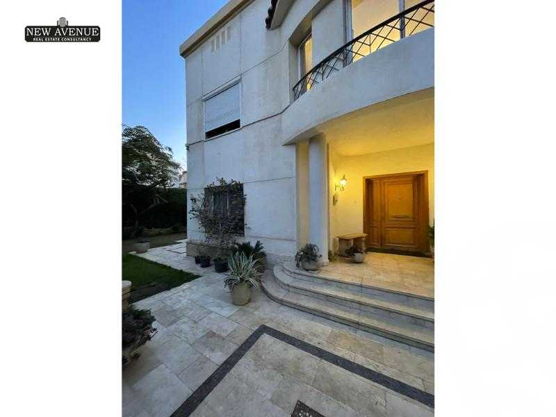 https://aqarmap.com.eg/en/listing/5917596-for-sale-cairo-new-cairo-lrhb-city-phase-1-ahmed-rami-st