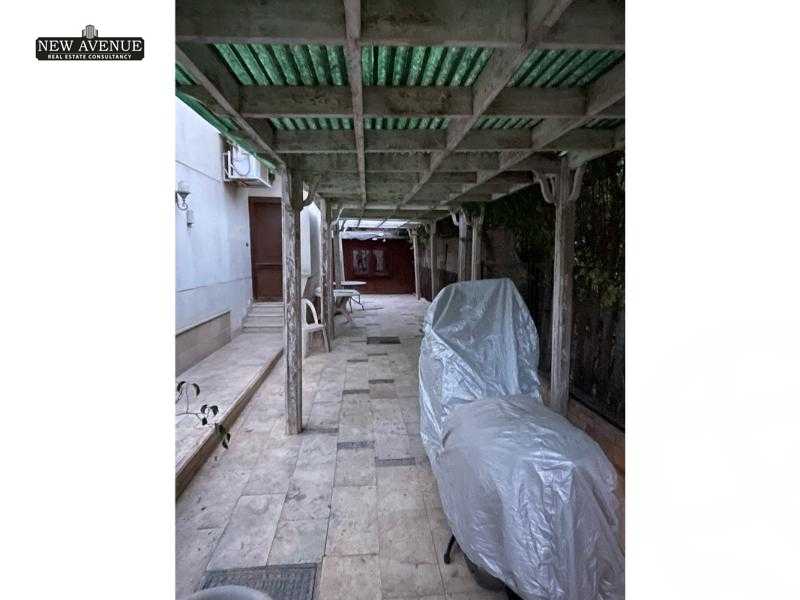 https://aqarmap.com.eg/en/listing/5917596-for-sale-cairo-new-cairo-lrhb-city-phase-1-ahmed-rami-st