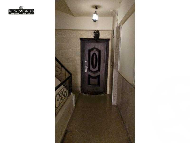 https://aqarmap.com.eg/en/listing/5918431-for-sale-cairo-new-cairo-first-settlement-mhwr-mstfy-kml