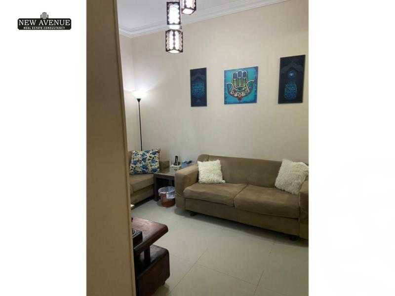 https://aqarmap.com.eg/en/listing/5918431-for-sale-cairo-new-cairo-first-settlement-mhwr-mstfy-kml