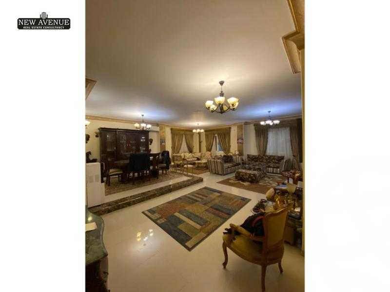 https://aqarmap.com.eg/en/listing/5918431-for-sale-cairo-new-cairo-first-settlement-mhwr-mstfy-kml