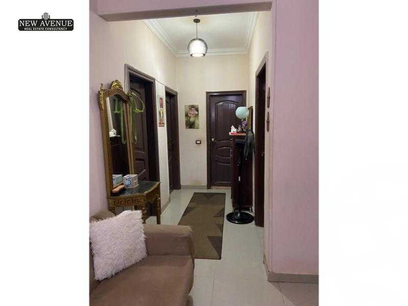 https://aqarmap.com.eg/en/listing/5918431-for-sale-cairo-new-cairo-first-settlement-mhwr-mstfy-kml