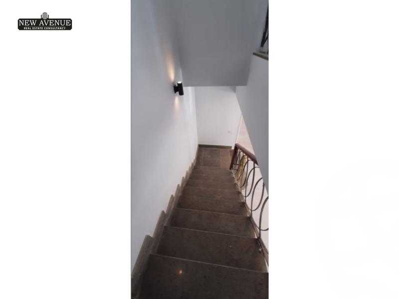 https://aqarmap.com.eg/ar/listing/5918840-for-sale-cairo-new-cairo-compounds-mountain-view-hyde-park