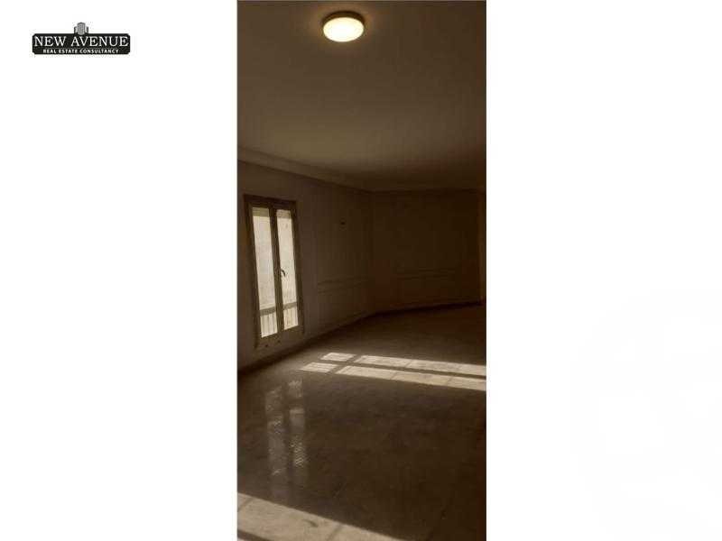 https://aqarmap.com.eg/ar/listing/5918840-for-sale-cairo-new-cairo-compounds-mountain-view-hyde-park