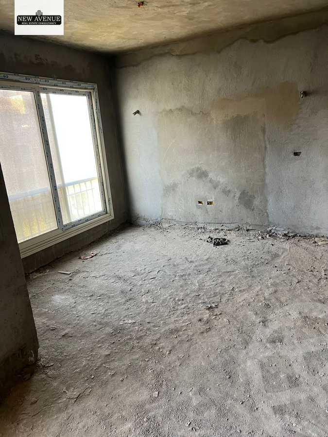 https://aqarmap.com.eg/en/listing/5921973-for-sale-cairo-new-cairo-compounds-stwn-ryzydns-by-ar-y-llttwyr