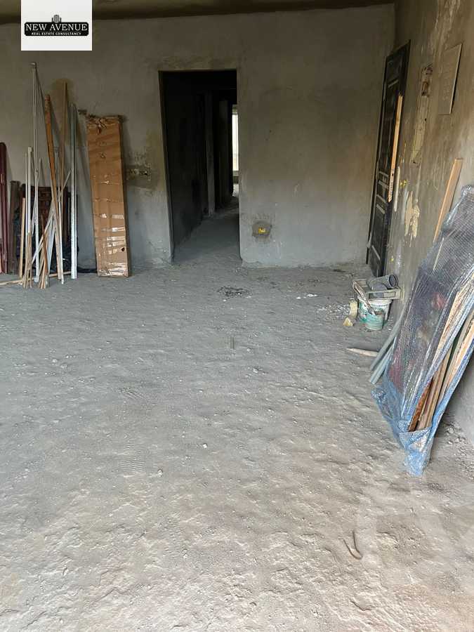 https://aqarmap.com.eg/en/listing/5921973-for-sale-cairo-new-cairo-compounds-stwn-ryzydns-by-ar-y-llttwyr