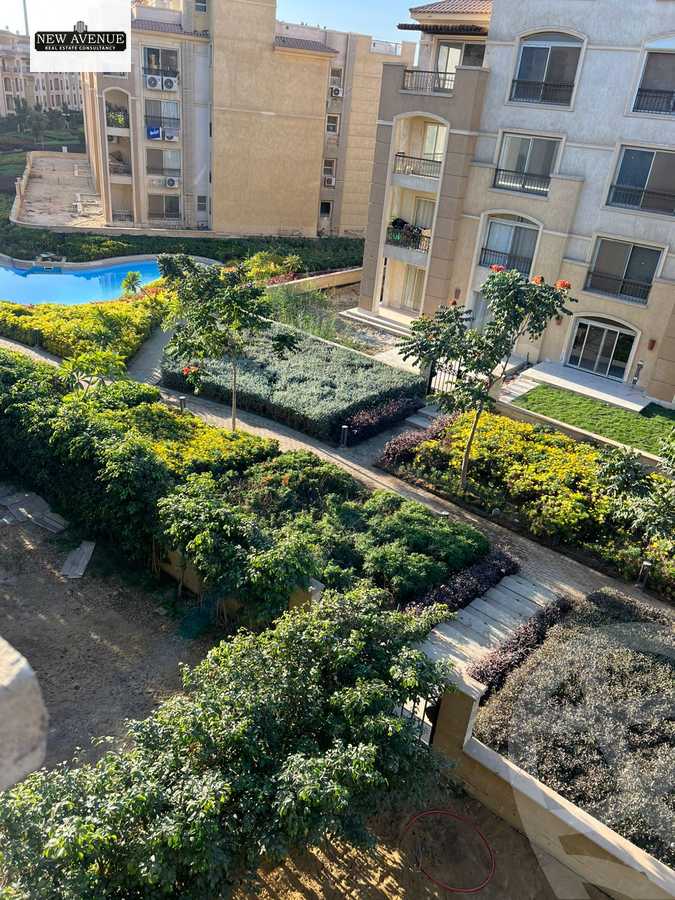 https://aqarmap.com.eg/en/listing/5921973-for-sale-cairo-new-cairo-compounds-stwn-ryzydns-by-ar-y-llttwyr
