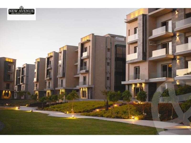 https://aqarmap.com.eg/en/listing/5923990-for-sale-cairo-new-cairo-compounds-moon-valley