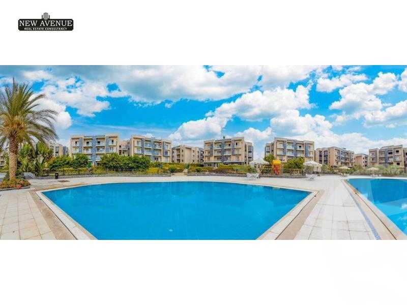 https://aqarmap.com.eg/en/listing/5923990-for-sale-cairo-new-cairo-compounds-moon-valley